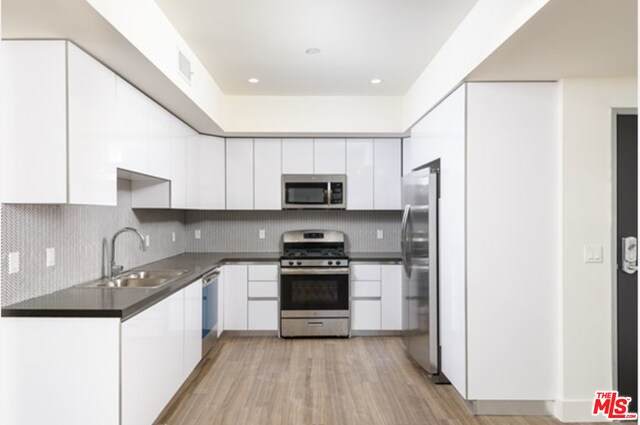 518 N Gramercy - Photo 1