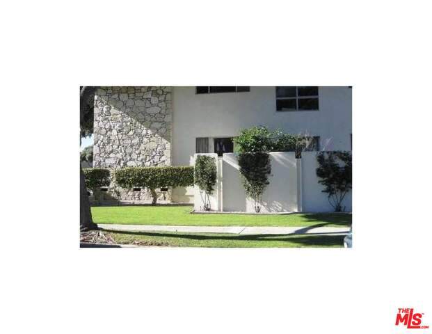 3115 Merrill - Photo 1