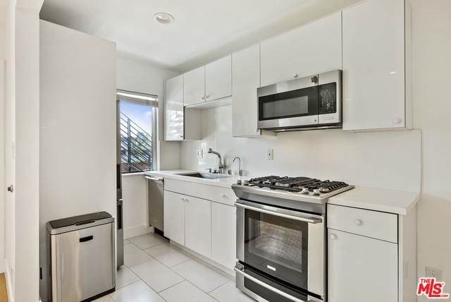 119 Paloma Ave - Photo 1