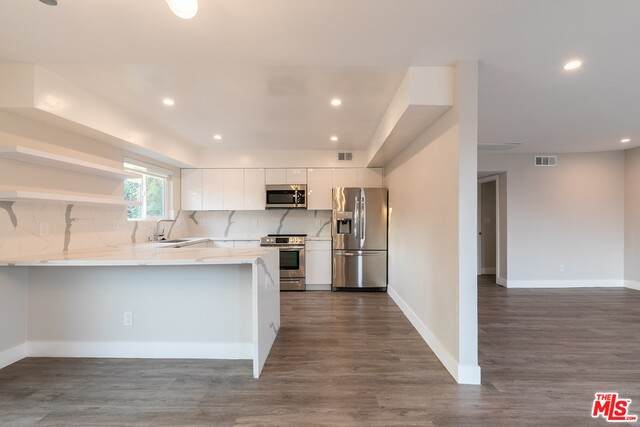 925 San Vicente Blvd - Photo 1