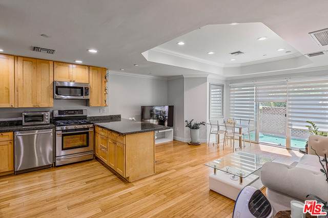 3061 12Th Pl - Photo 1