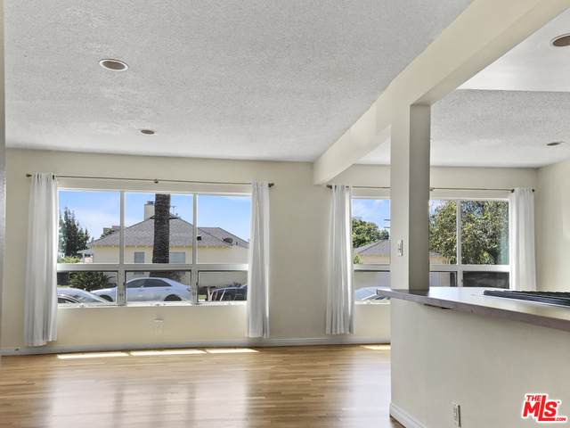 11903 Nebraska Ave - Photo 1