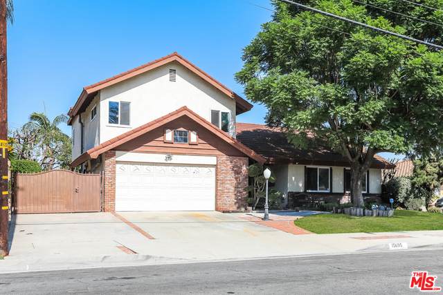 15695 Tetley St - Photo 1
