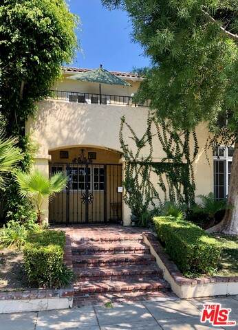 216 Lasky Dr - Photo 1