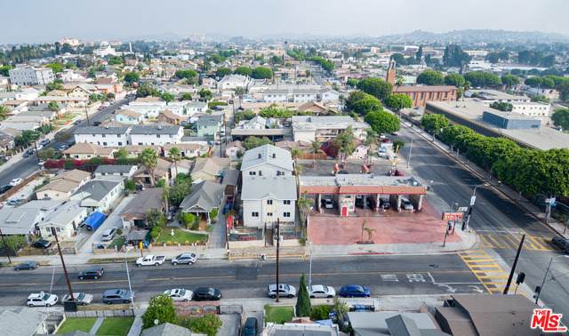 2469 7Th St - Photo 1
