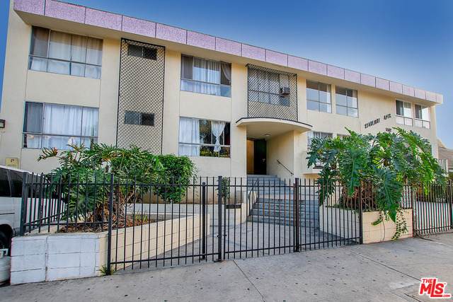 5532 Harold Way - Photo 1
