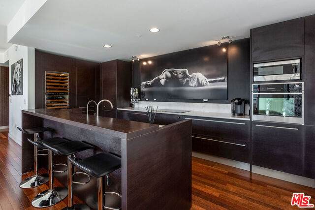 6250 Hollywood Blvd - Photo 1