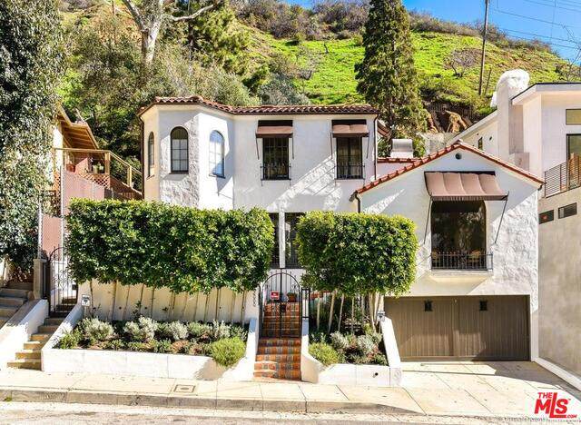 2000 Curson Ave - Photo 1