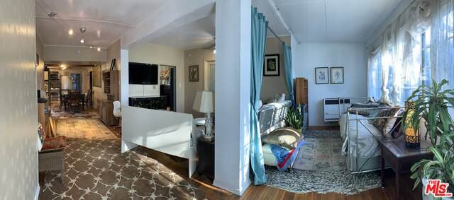 804 Pacific Ave - Photo 1