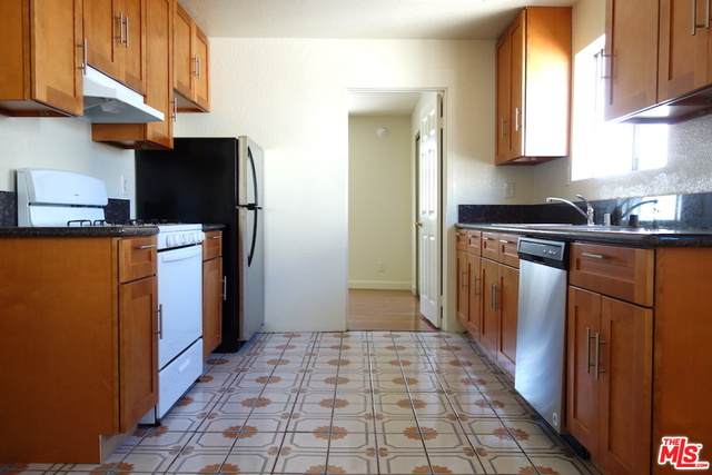 4633 Prospect Ave - Photo 1