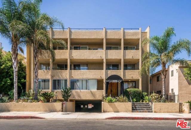 5339 Newcastle Ave - Photo 1