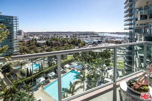 13700 Marina Pointe Dr - Photo 1