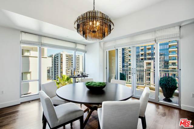 10727 Wilshire Blvd - Photo 1