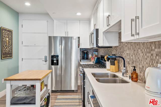 1101 Harvard Blvd - Photo 1
