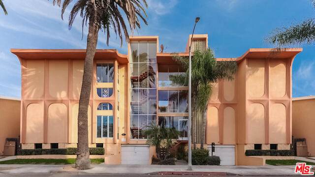 382 Coronado Ave - Photo 1