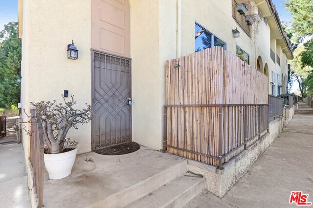23011 Del Valle St - Photo 1