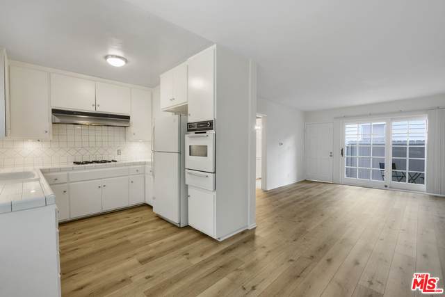 1751 Centinela Ave - Photo 1