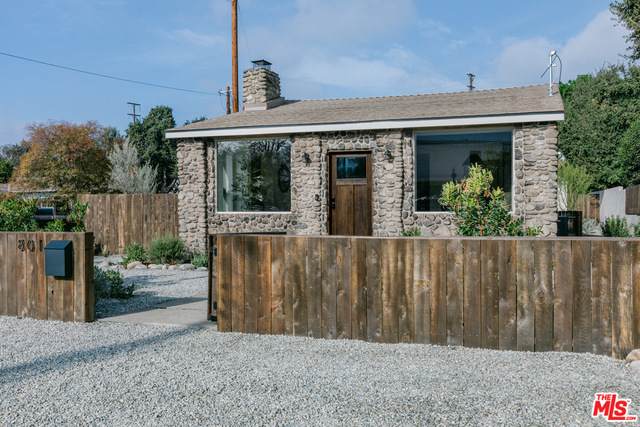 801 Chestnut Ave - Photo 1