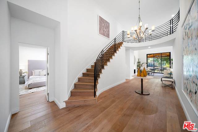 1277 Calle De Sevilla - Photo 1