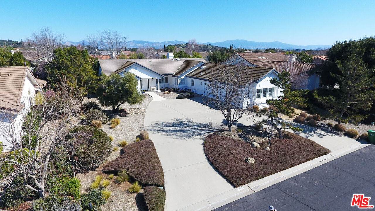 1709 Odin Way - Photo 1