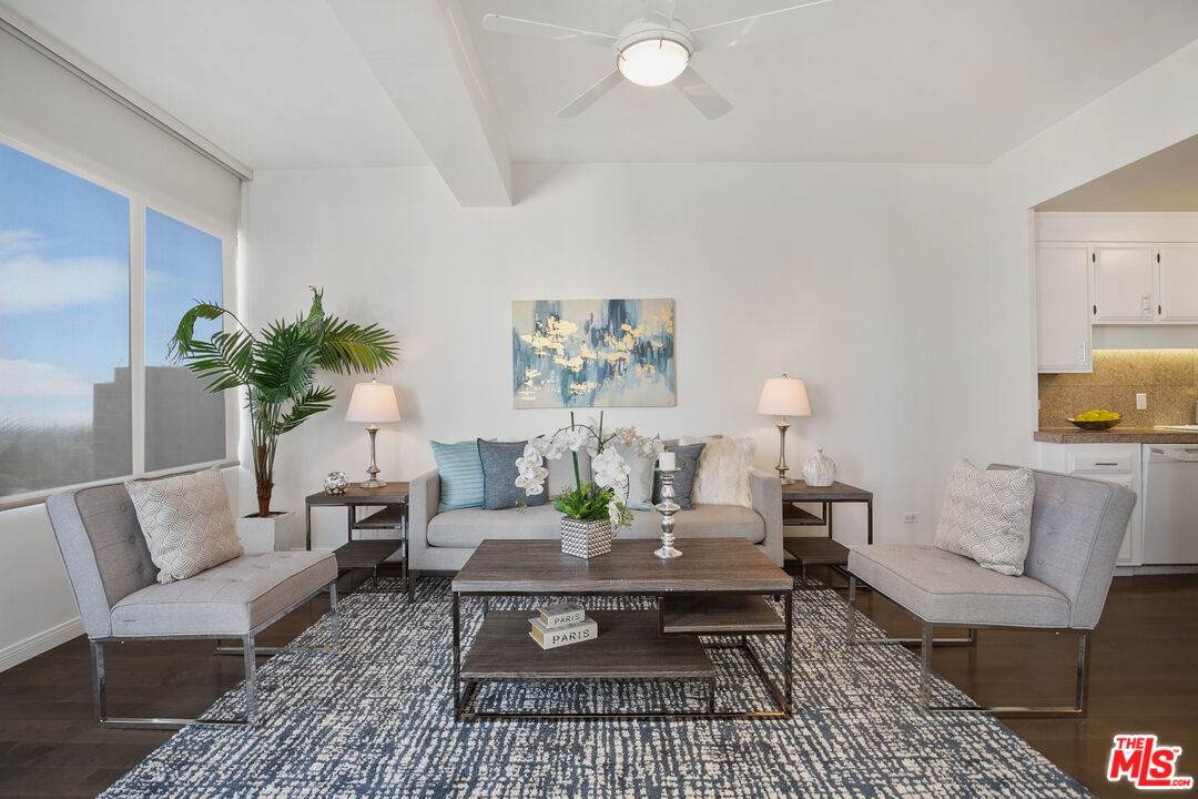 10501 Wilshire Blvd - Photo 1