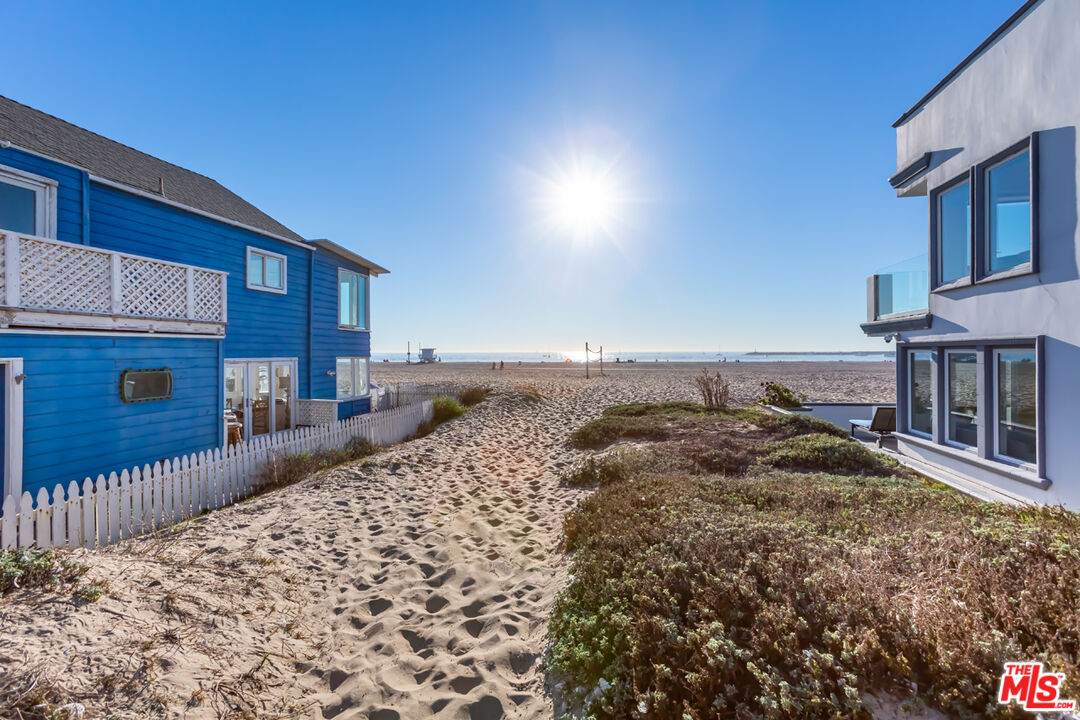 6400 Pacific Ave - Photo 1