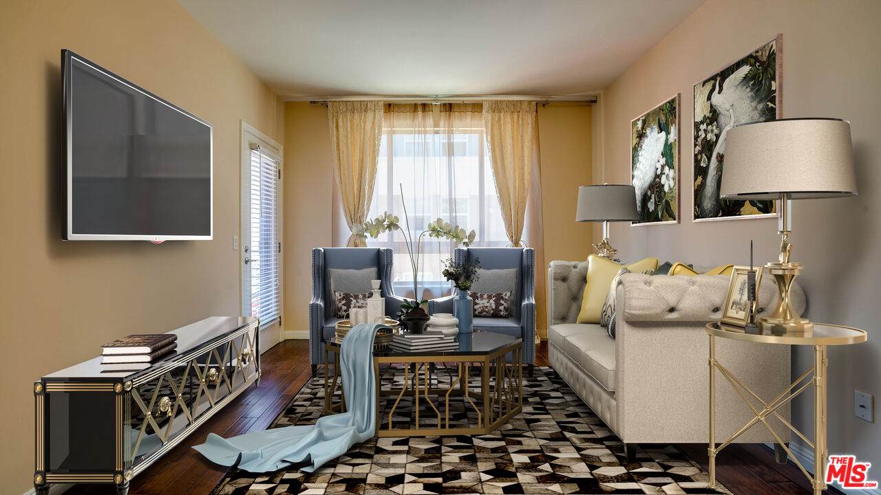 100 Alameda St - Photo 1