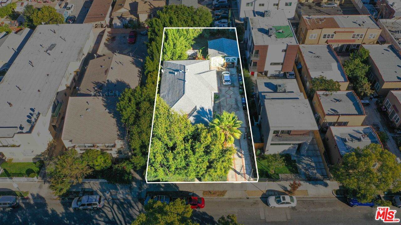 724 Kingsley Dr - Photo 1