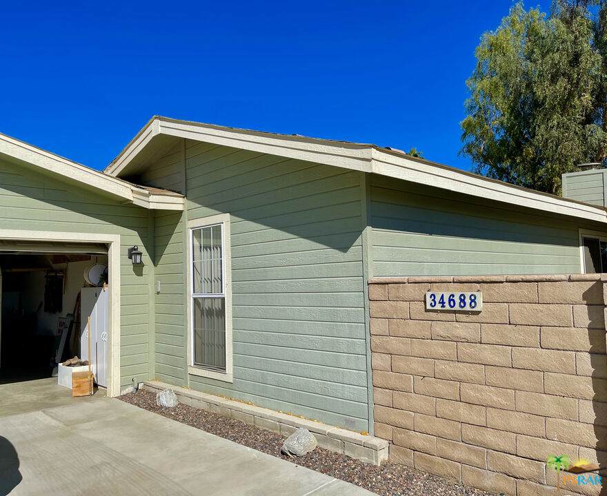 34688 Stage Dr - Photo 1