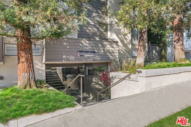 10535 Ashton Ave - Photo 1