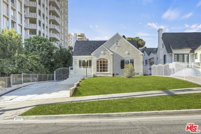 2217 Commonwealth Ave - Photo 1