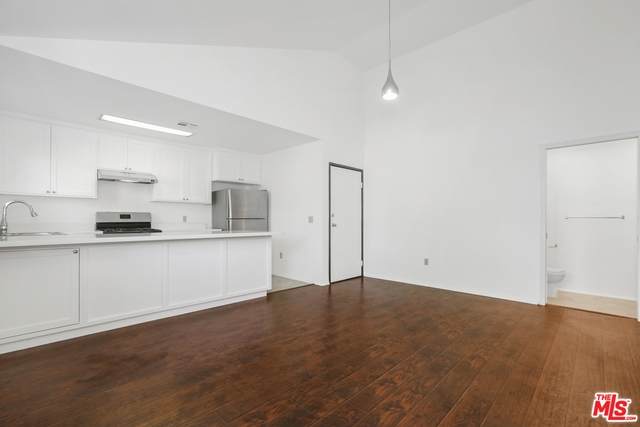 1753 Kenmore Ave - Photo 1