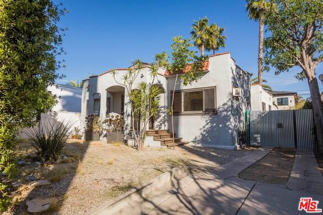 832 Genesee Ave - Photo 1