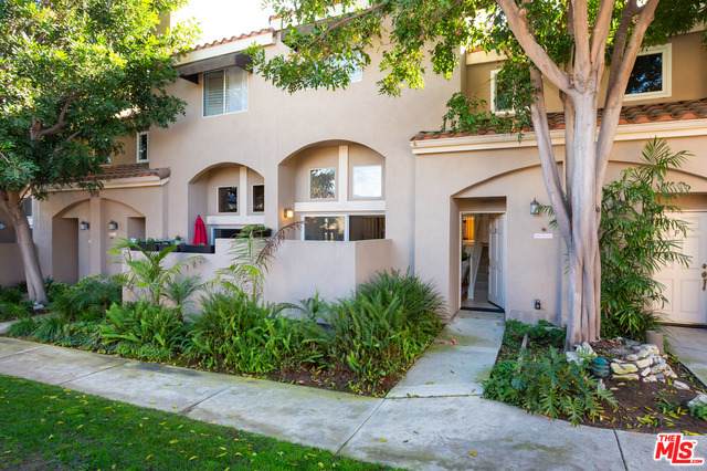 1349 Grand Ave - Photo 1