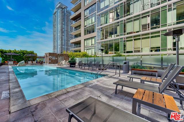 1100 Hope St - Photo 1