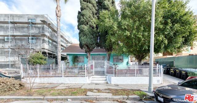 334 Serrano Ave - Photo 1