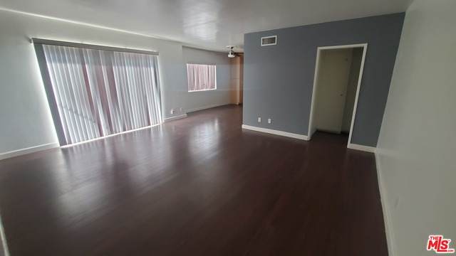3648 Empire Dr - Photo 1