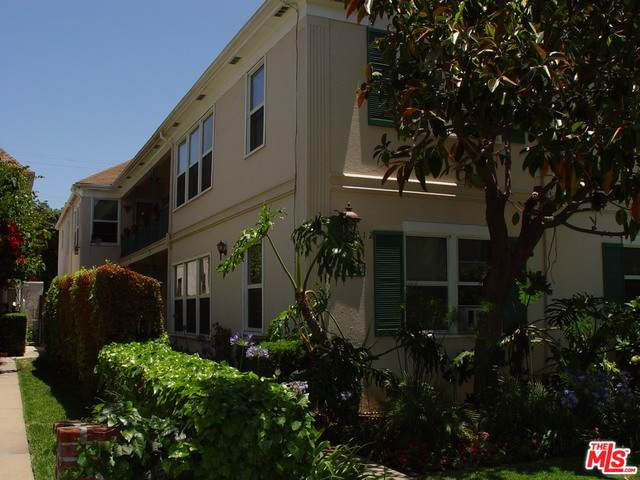 312 Reeves Dr - Photo 1