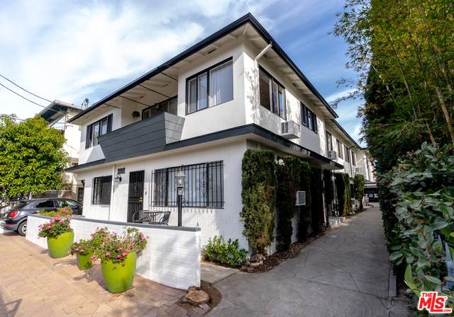 1922 Vista Del Mar St - Photo 1