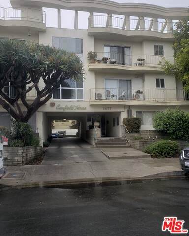 1477 Canfield Ave - Photo 1