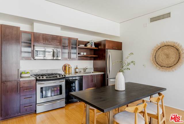 1111 Grand Ave - Photo 1