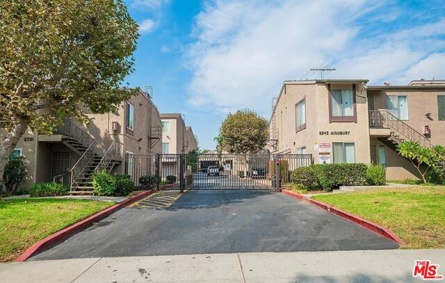 2325 Highbury Ave - Photo 1