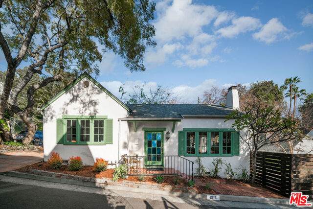 2112 Woodland Way - Photo 1