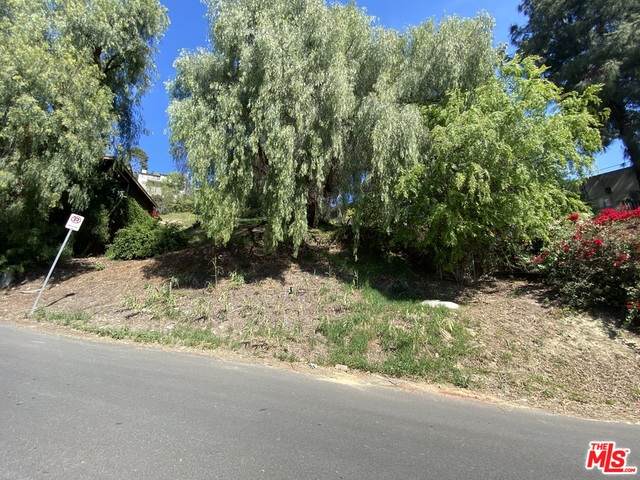 3538 Tacoma Ave - Photo 1