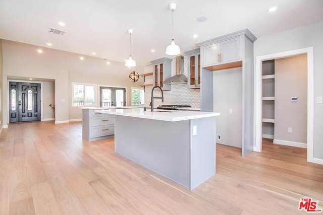 1237 Highland Ave - Photo 1