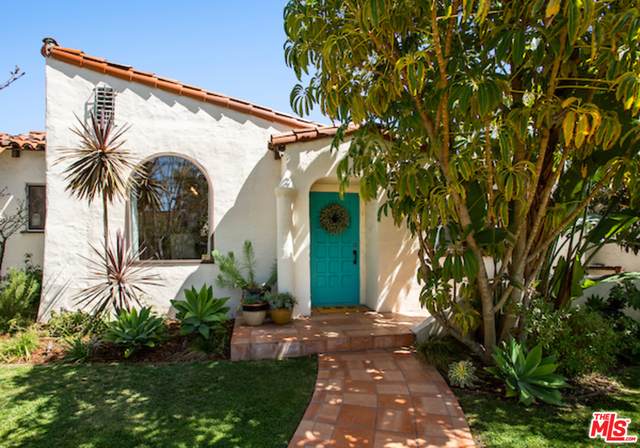 1108 Cordova Ave - Photo 1