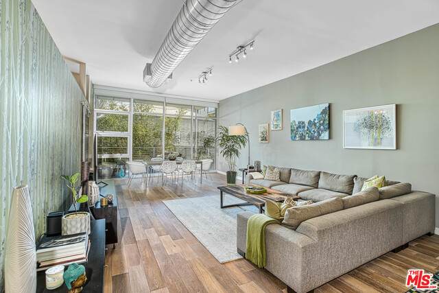 4080 Glencoe Ave - Photo 1
