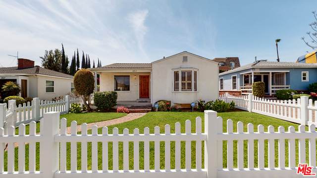 2813 Bentley Ave - Photo 1