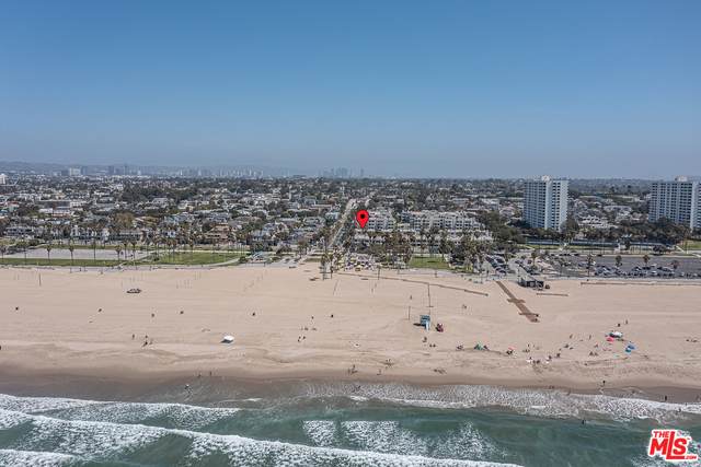 10 Ocean Park Blvd - Photo 1