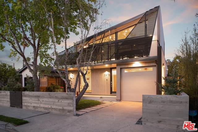 2412 Bryan Ave - Photo 1